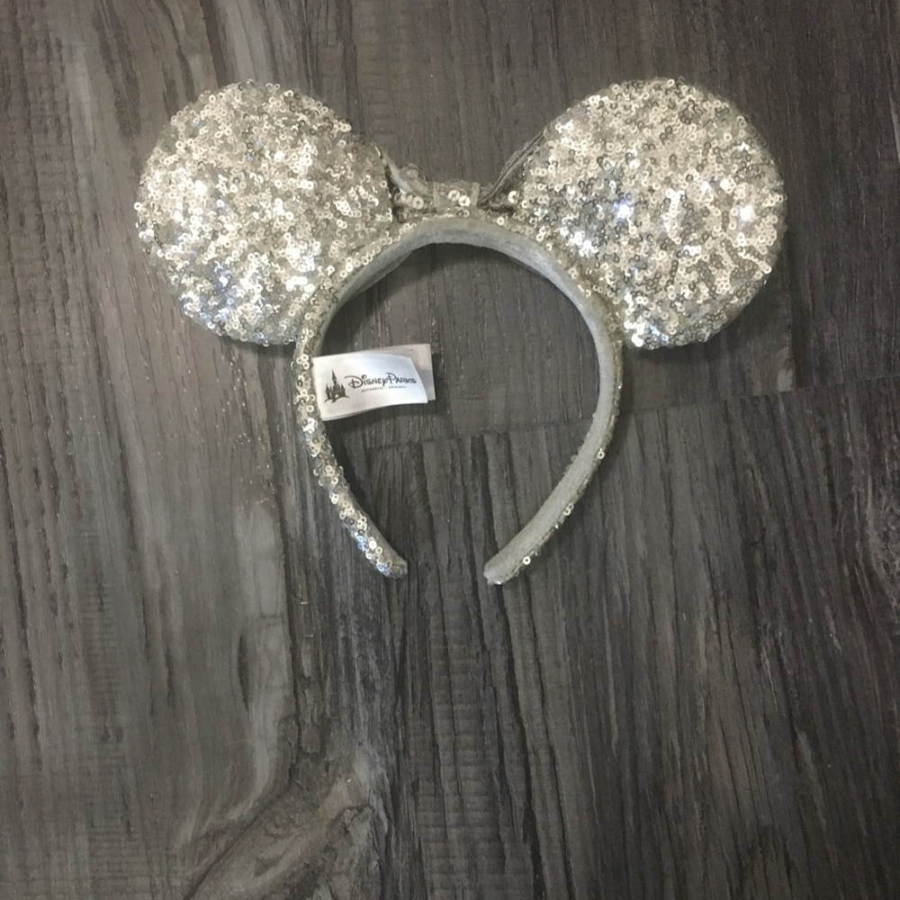 Authentic Disney Ears - Picture 2 of 2